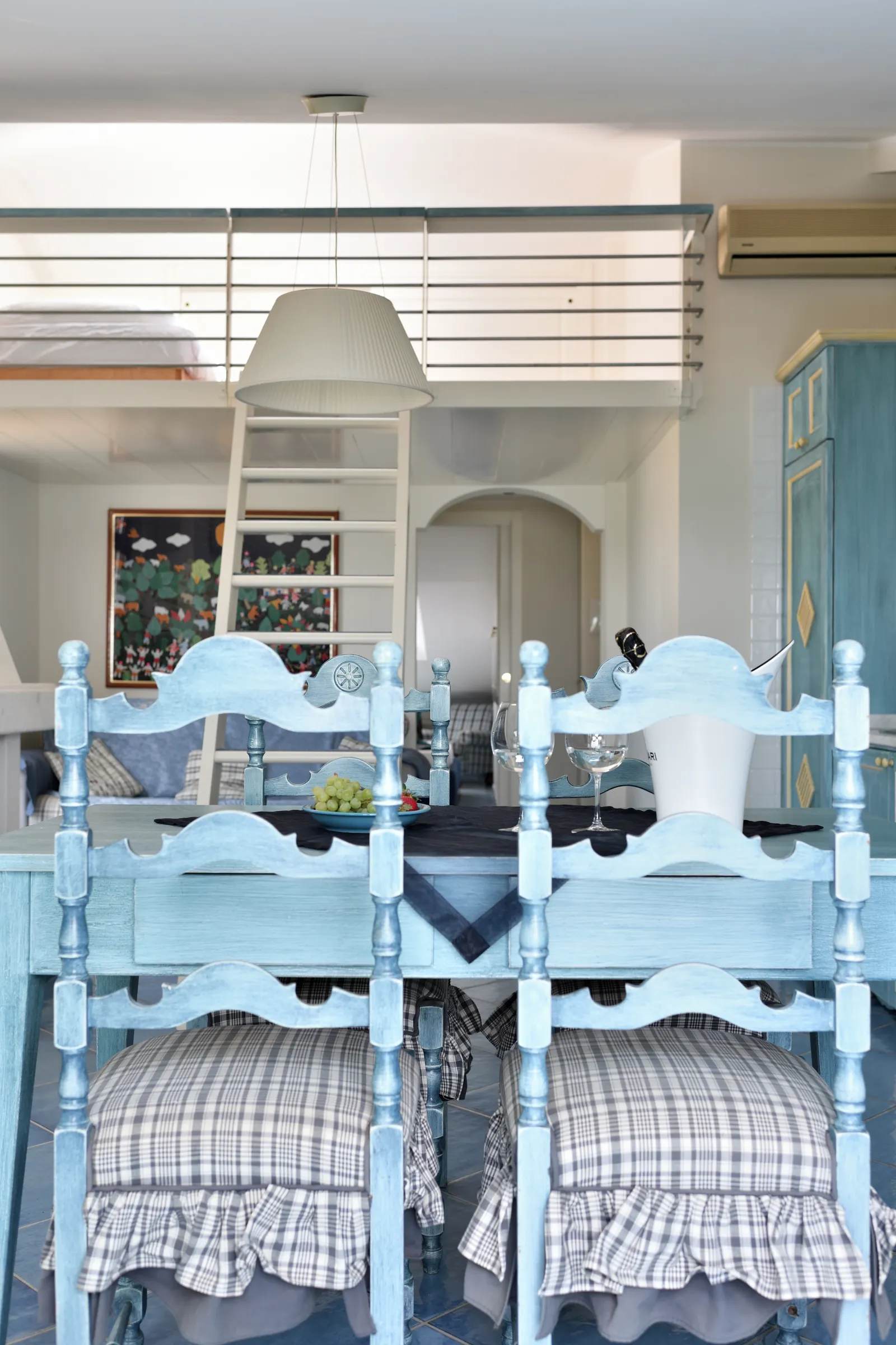 Tavolo con vista soppalco